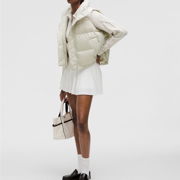 Wunder Puff Cropped Vest - Picture 11 of 11